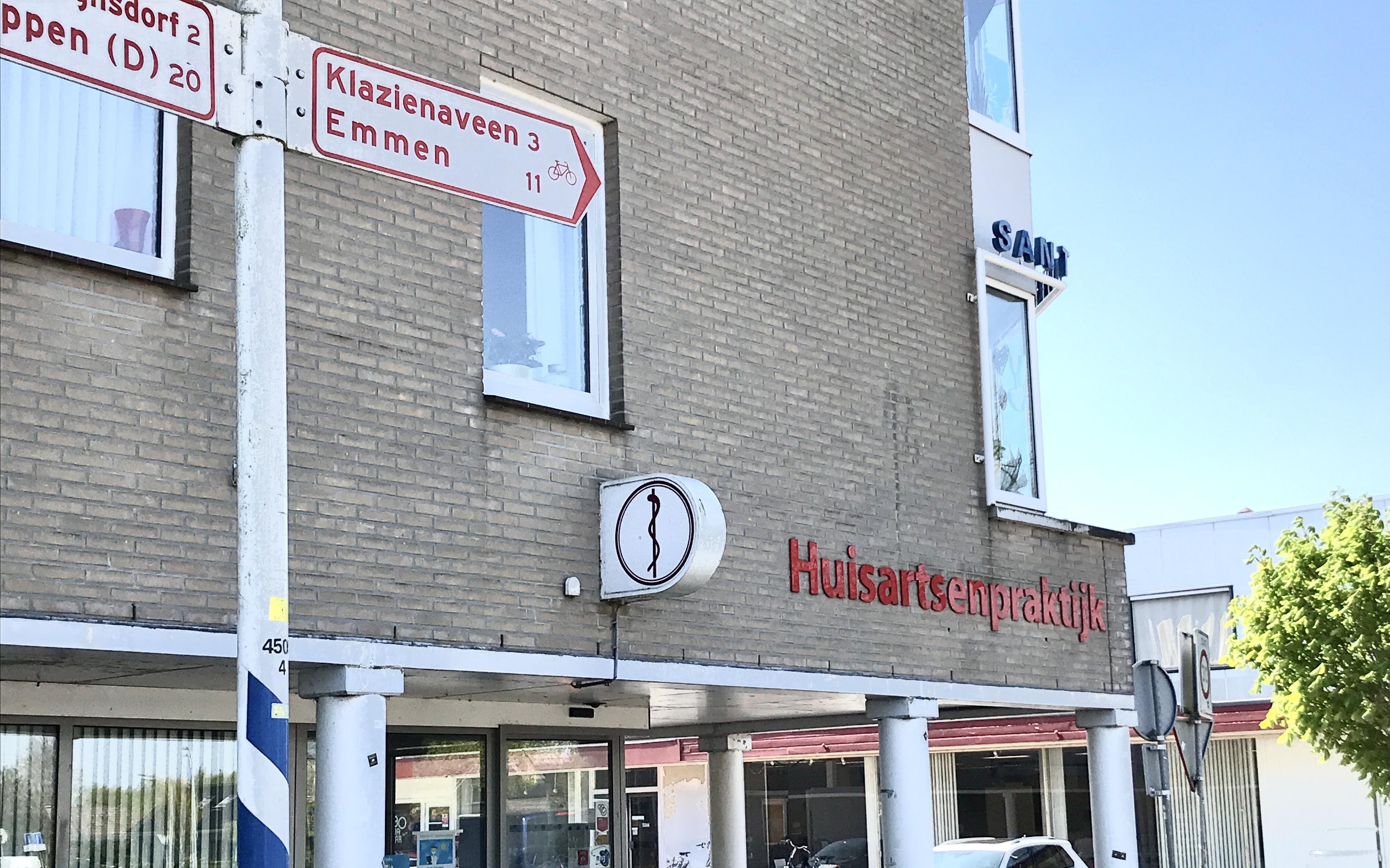 Inwoners Zwartemeer geschrokken omdat hun huisarts Hans Douwes vertrekt. 'Iedereen heeft het erover.