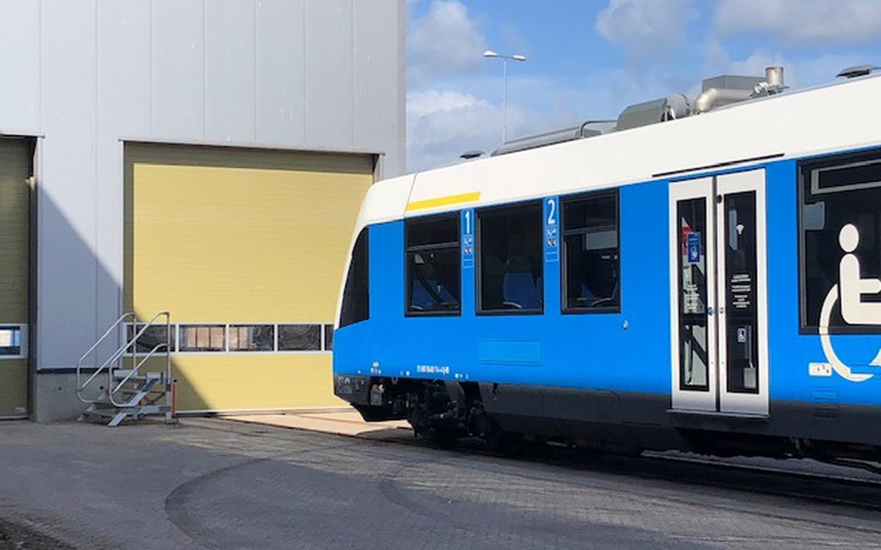 De trein kan de nieuwe terminal van Bentheimer Eisenbahn in Coevorden in rijden.