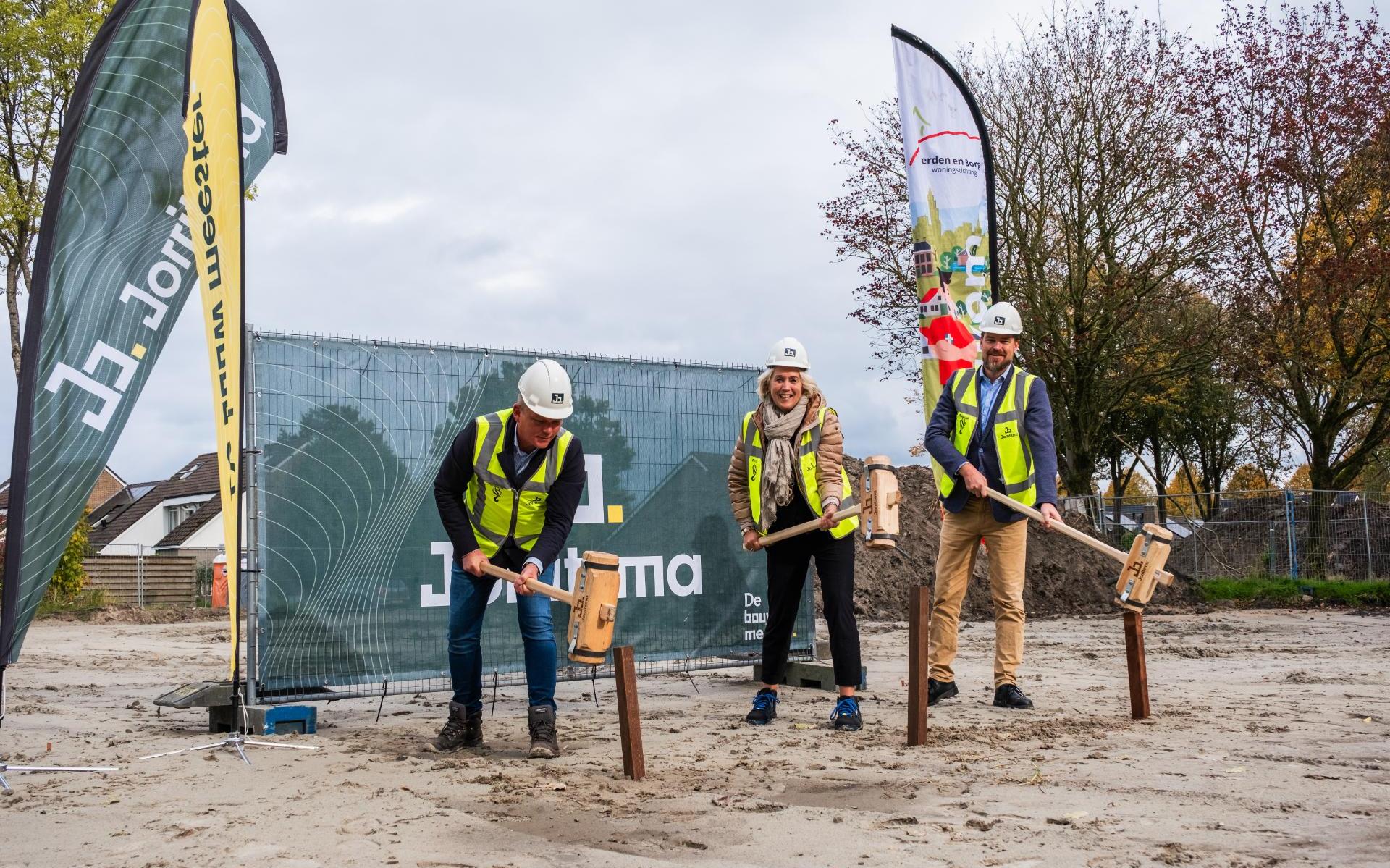 Start bouw 14 sociale huurwoningen op locatie Nij Nittersum in Stedum
