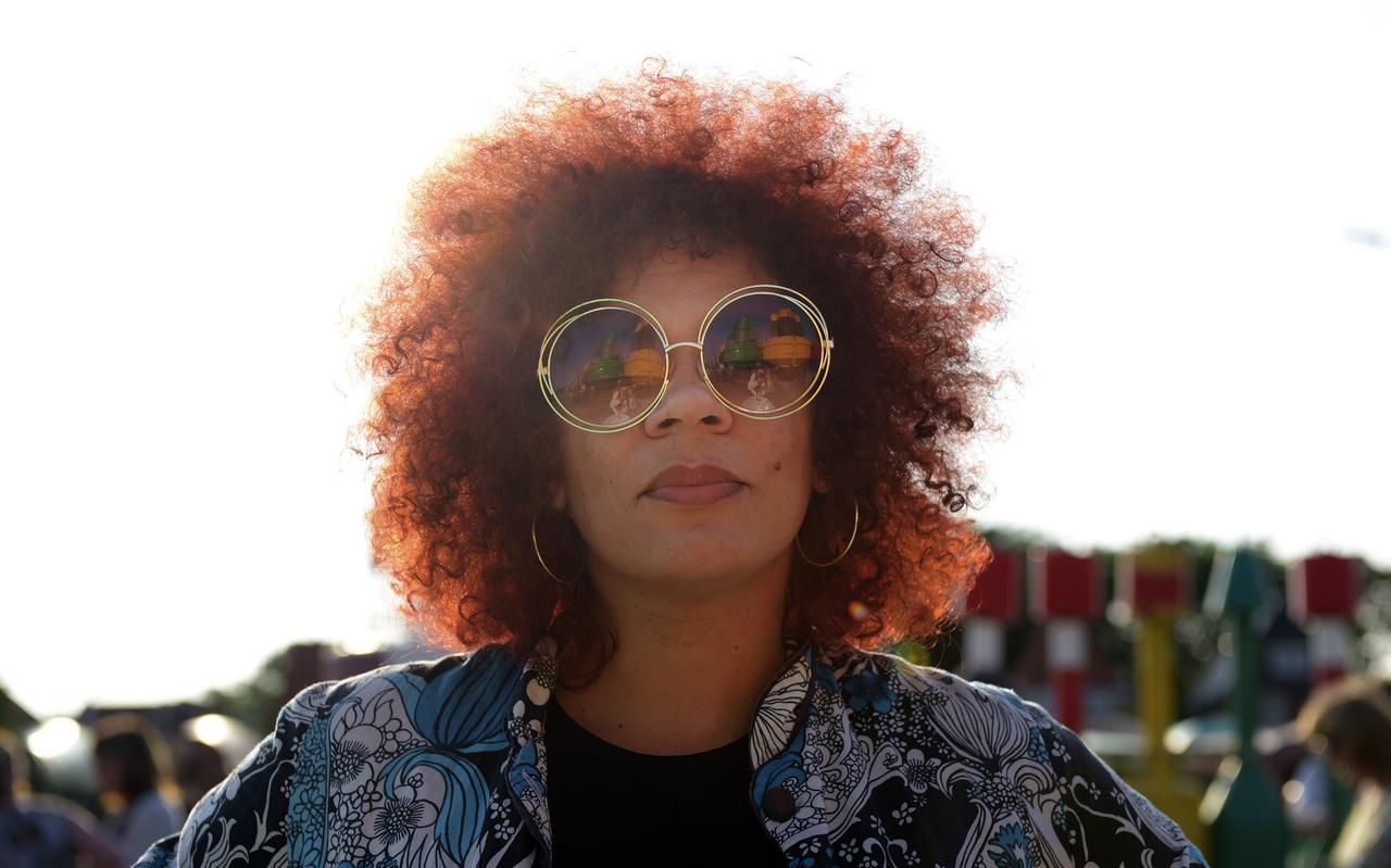 Babs Gons wordt in september nieuwe Dichter des Vaderlands - Dagblad