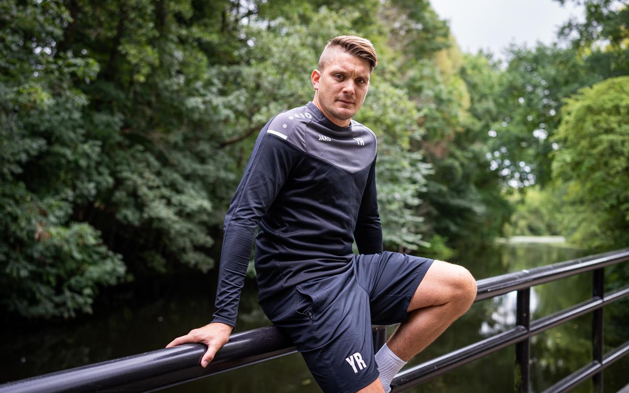 Yumé Ramos voetbalt na jaren van omzwervingen nu in zijn woonplaats Winsum. Yumé Ramos voetbalt na jaren van omzwervingen nu in zijn woonplaats Winsum.