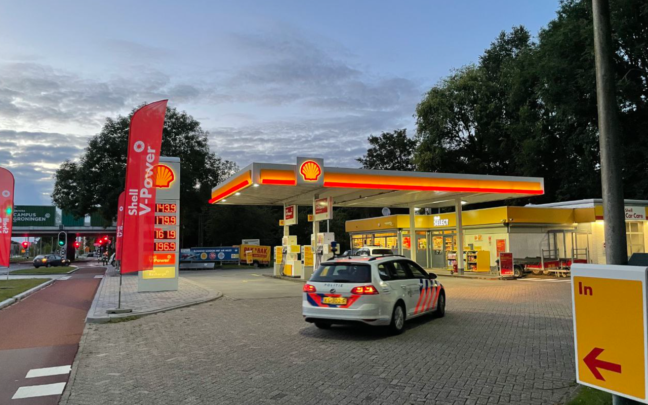 Van de overval die zondagavond plaatsvond was maandagmorgen al niks meer te merken. Van de overval die zondagavond plaatsvond was maandagmorgen al niks meer te merken.