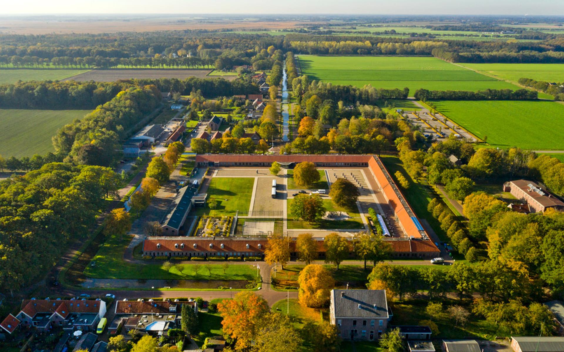 Het tweede gesticht van Veenhuizen met het kanaal.
