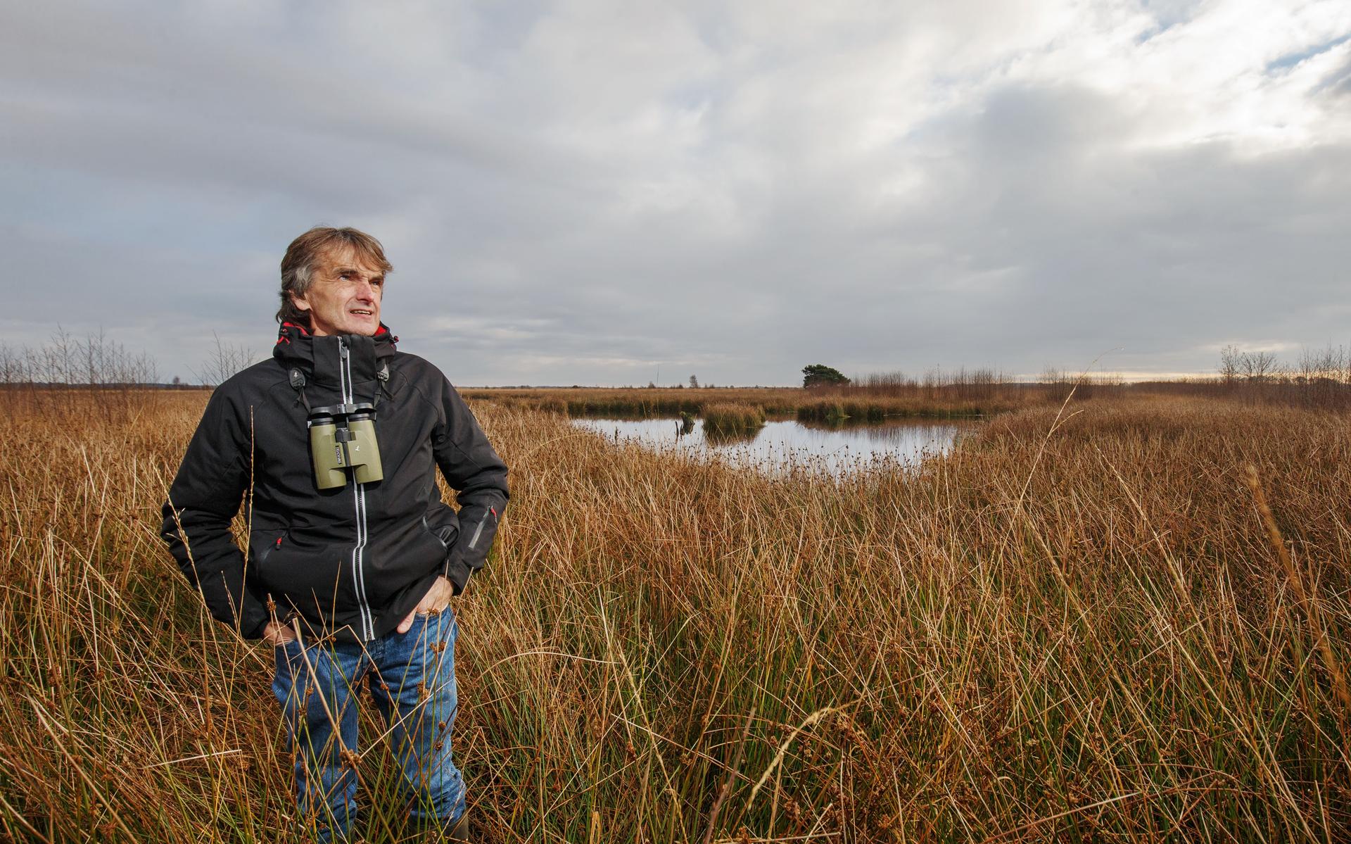 Kraanvogels, het levenswerk van Herman Feenstra uit Fochteloo in boek: 'Familie? Het zijn mijn buren