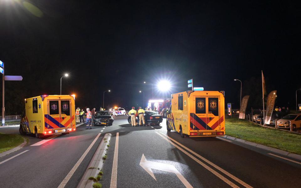 Meerdere personen raken gewond na ongeval op N360 bij Wirdum.