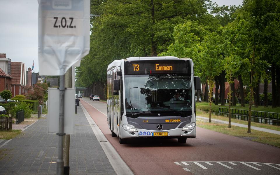 Omwonenden van de Westerstraat vinden het niet vreemd dat Qbuzz voorlopig niet wil stoppen op vijf haltes in Ter Apel. 