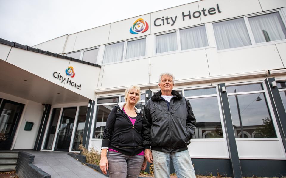 Karin van Beek en Tom Schaefers zijn de nieuwe beheerders van City Hotel Winschoten, voormalig Royal York. 
