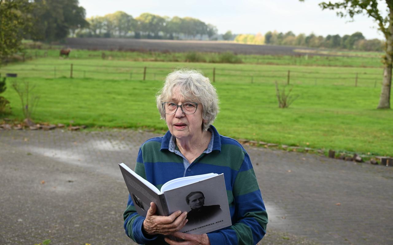 Gonny Hartog komt nog regelmatig terug naar het Drentse land en Ruinen in het bijzonder, waar ze mede door overgrootmoeder Marchien Koes haar hart aan heeft verpand. Het leverde een dik boek op.