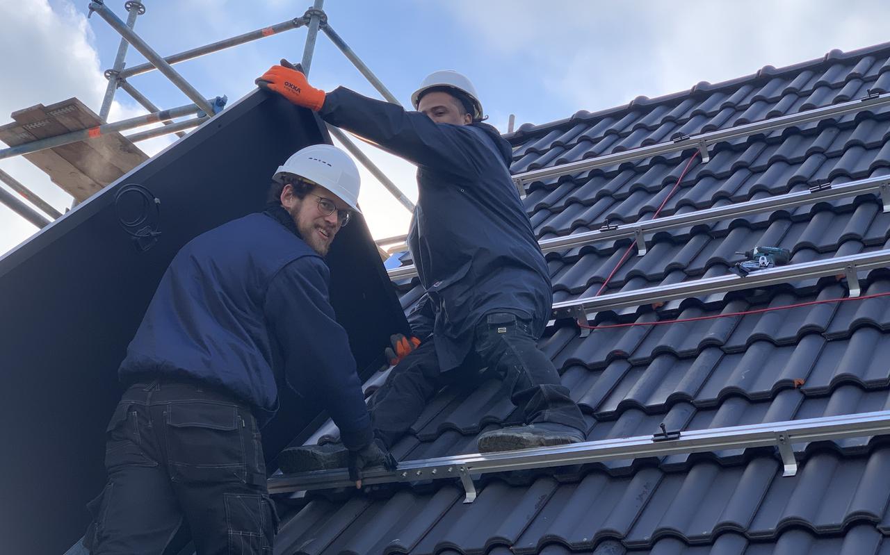 Op veel daken in Groningen zijn de afgelopen jaren al zonnepanelen gelegd.