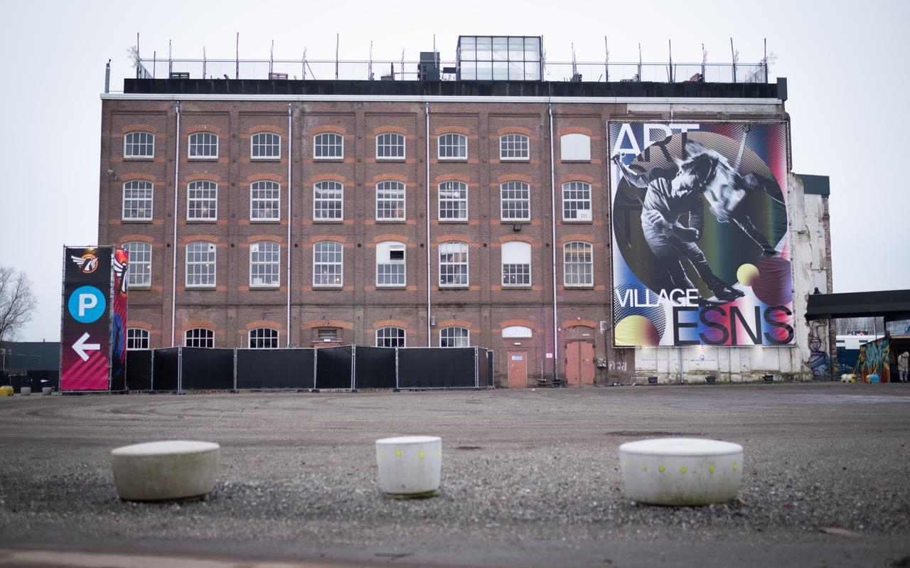 Huurder EST bv kreeg ten onrechte als eigenaar subsidie voor zonnedak op Zeefgebouw op het Suikerterrein. Huurder EST bv kreeg ten onrechte als eigenaar subsidie voor zonnedak op Zeefgebouw op het Suikerterrein.