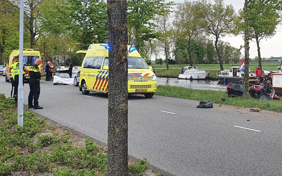 Motorrijder die gewond raakte bij ongeluk in Nieuw-Amsterdam is man uit Emmen. Motorrijder die gewond raakte bij ongeluk in Nieuw-Amsterdam is man uit Emmen.