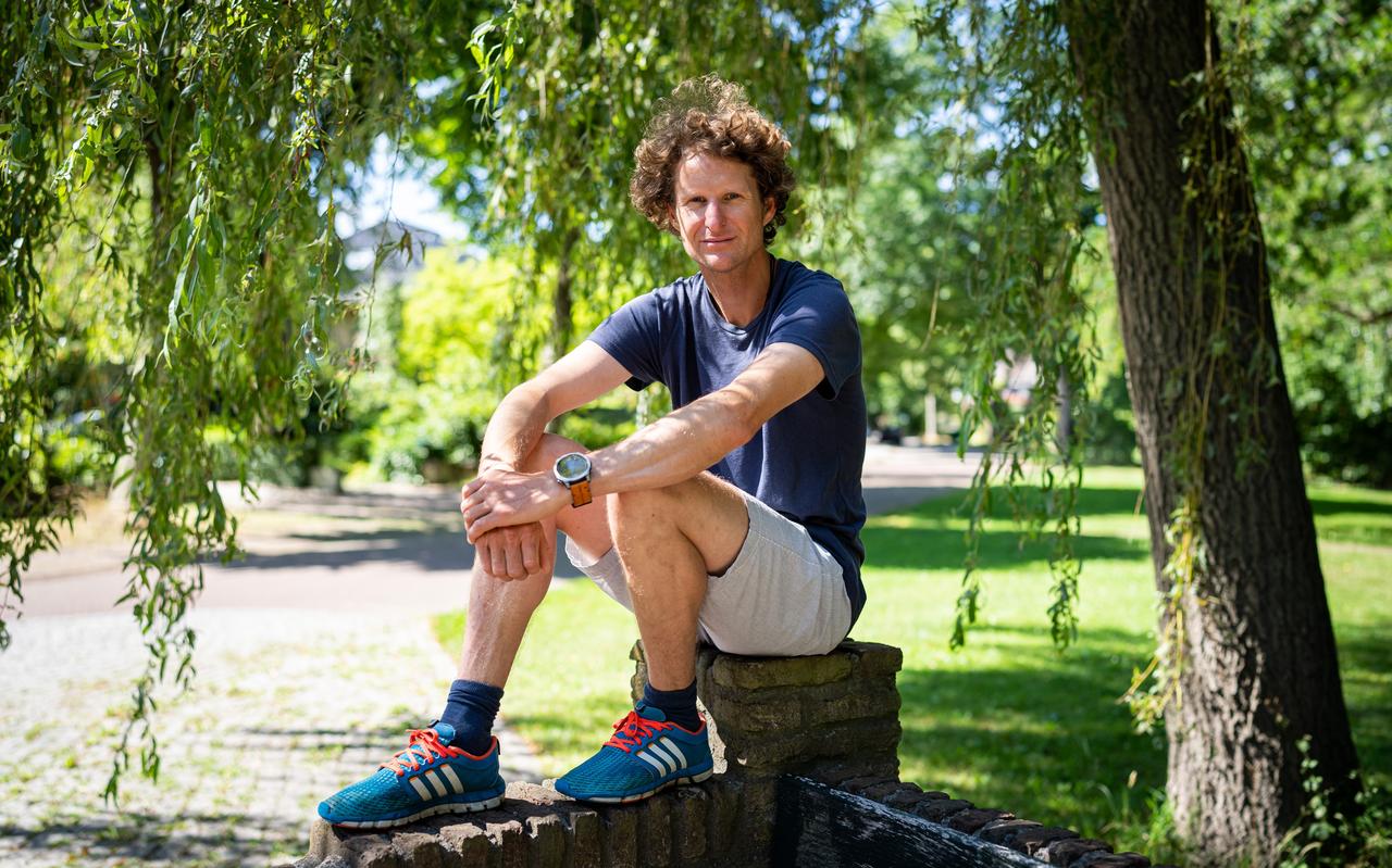 Berggids Boris Textor even weer thuis bij zijn ouders in Haren. FOTO JASPAR MOULIJN Berggids Boris Textor even weer thuis bij zijn ouders in Haren. FOTO JASPAR MOULIJN