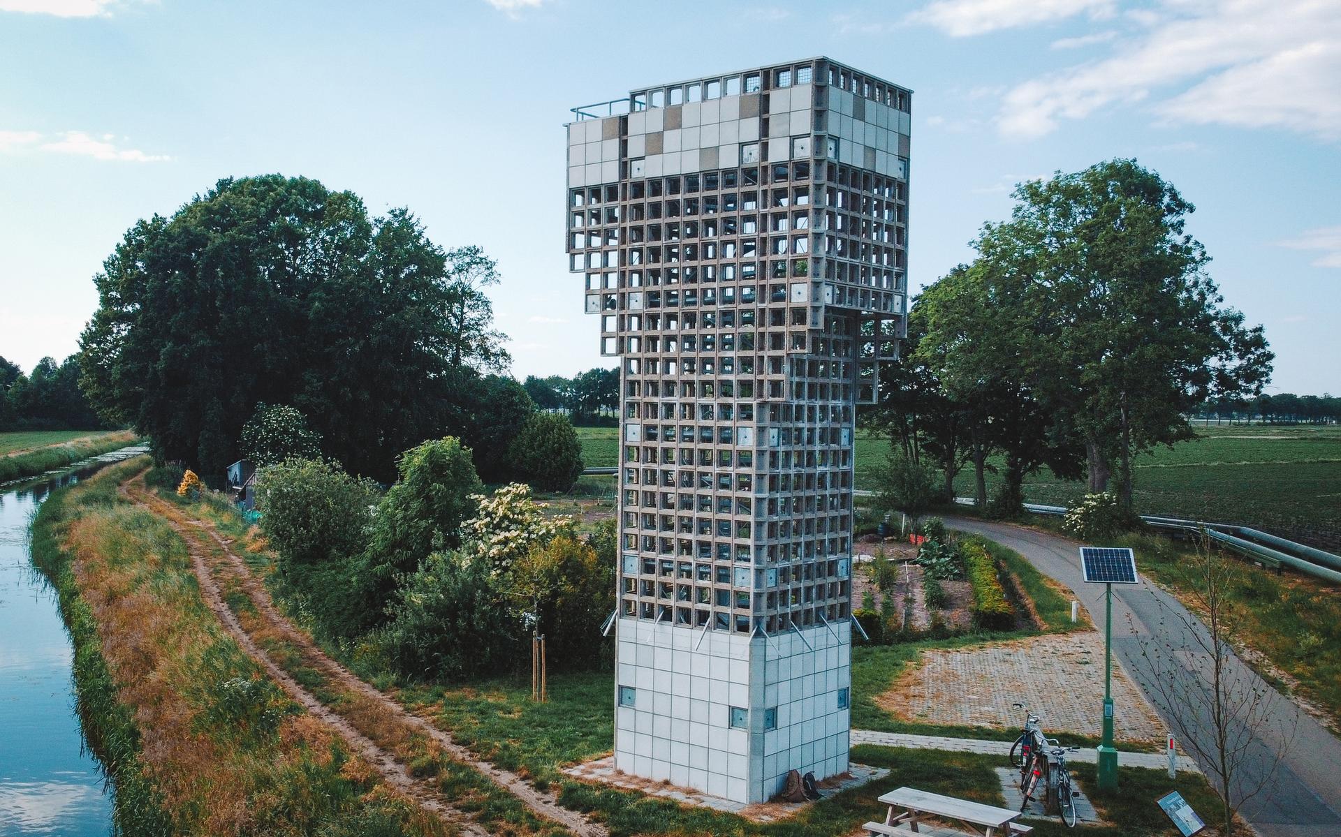 De luchtwachttoren in Schoonebeek.