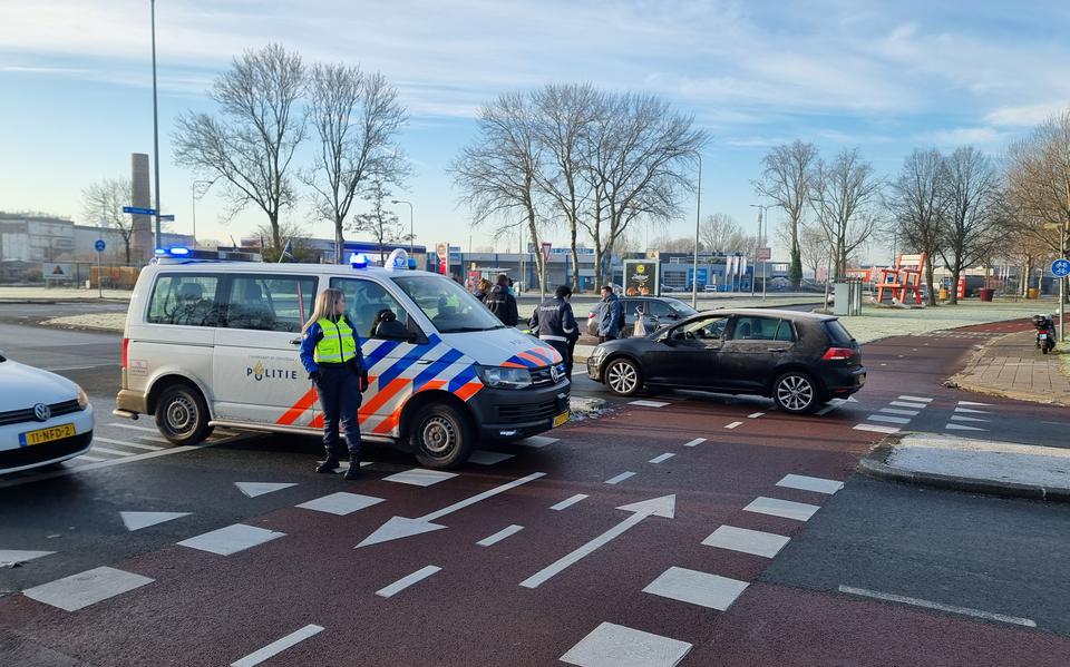 Fietser raakt gewond bij aanrijding in Groningen.