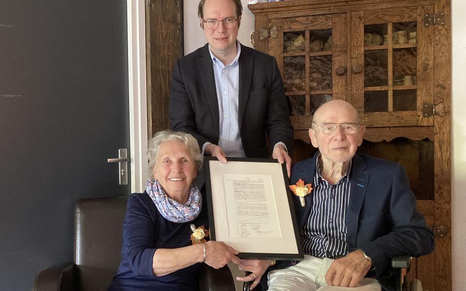 Henk en Maria van der Aa uit Musselkanaal zijn 60 jaar getrouwd.