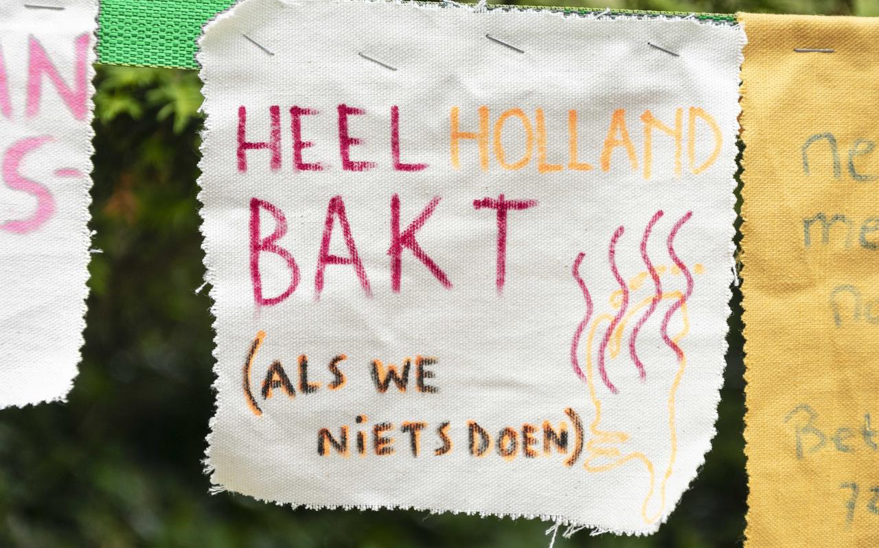 Waken voor een beter klimaatbeleid, met creatieve teksten Waken voor een beter klimaatbeleid, met creatieve teksten