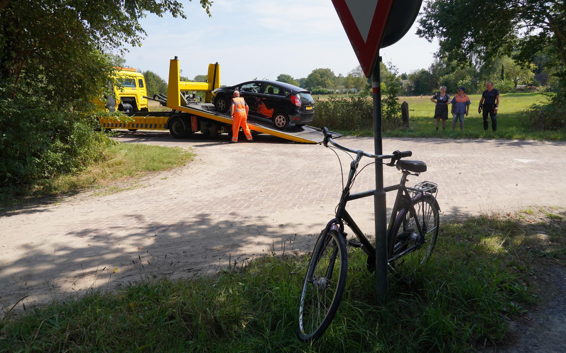 Fietser raakt gewond na botsing met auto in Darp - Dagblad van het Noorden