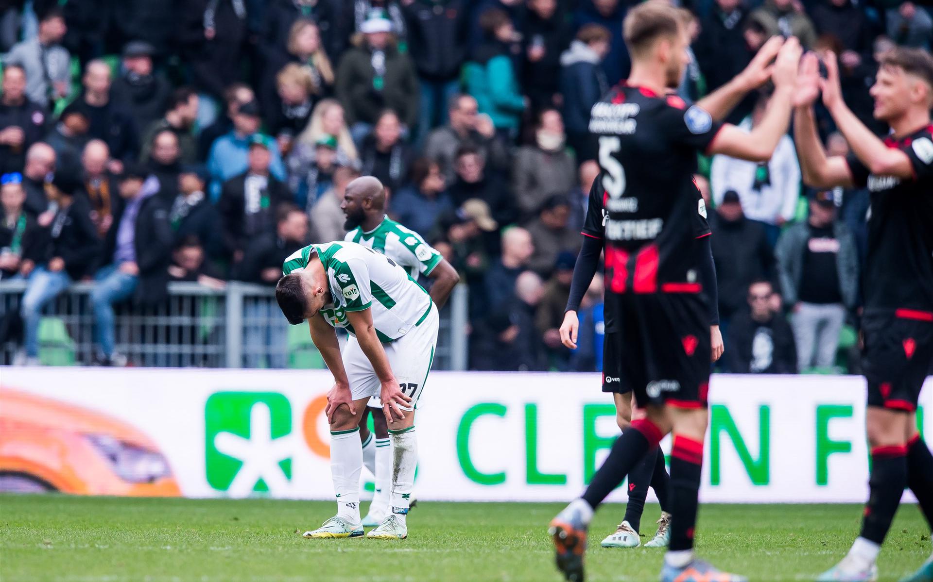 Met de nederlaag tegen Heerenveen was het dieptepunt zondag nog niet bereikt voor de FC-supporters. Foto: ANP 