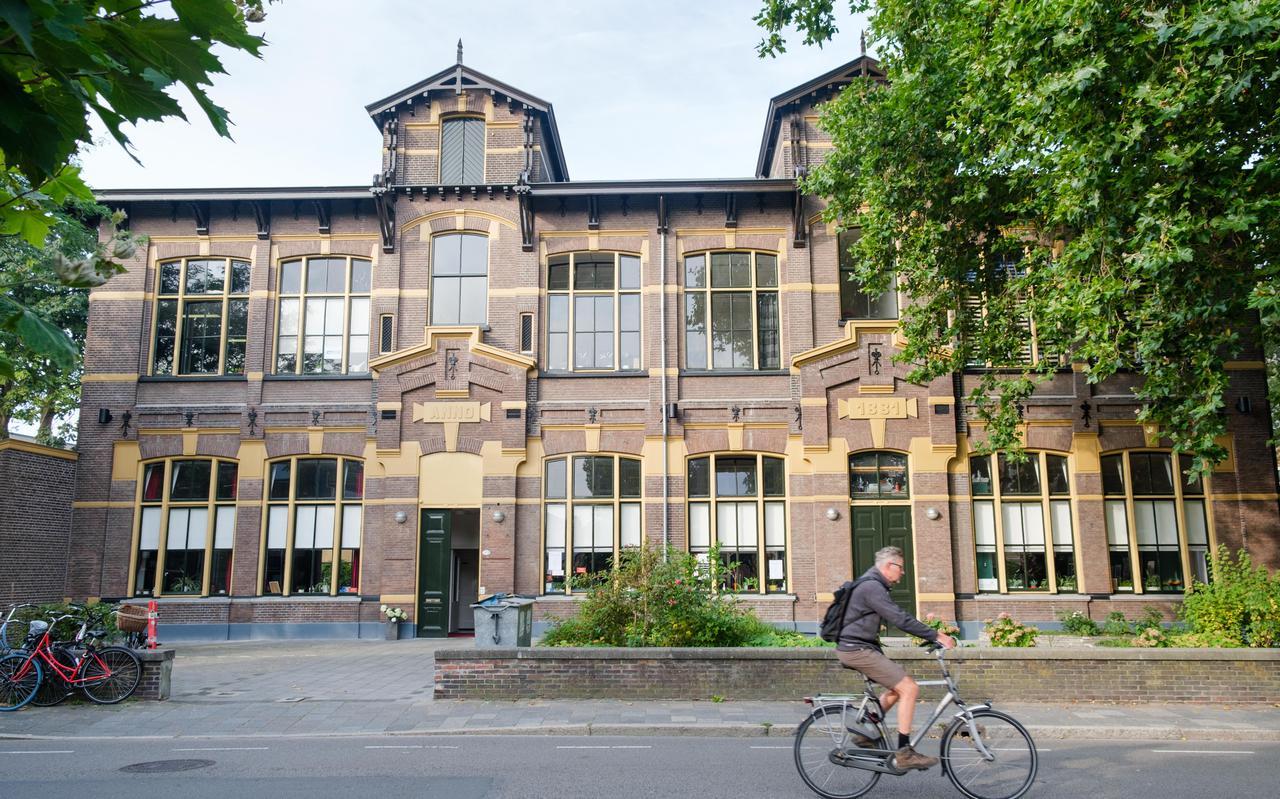 Het Poortershoes in Groningen. Het Poortershoes in Groningen.