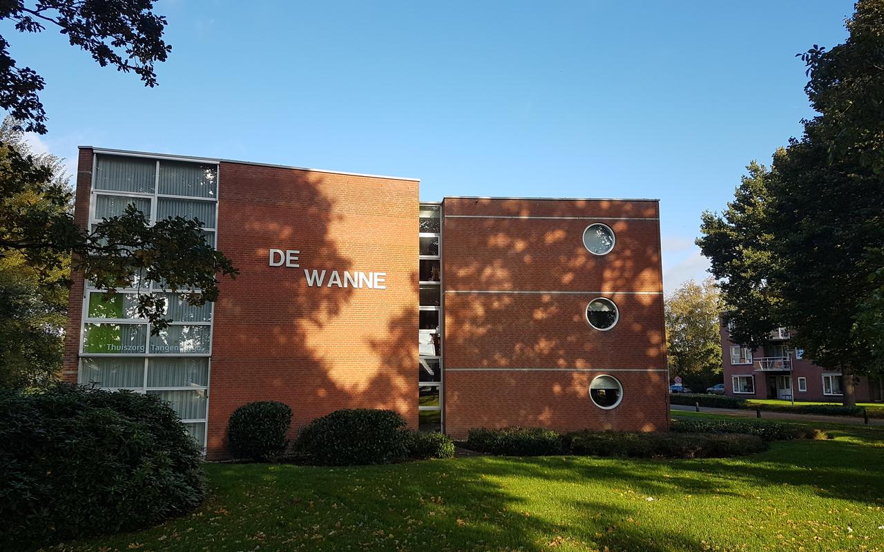 In De Wanne is momenteel voor ongeveer de helft gevuld. In De Wanne is momenteel voor ongeveer de helft gevuld.