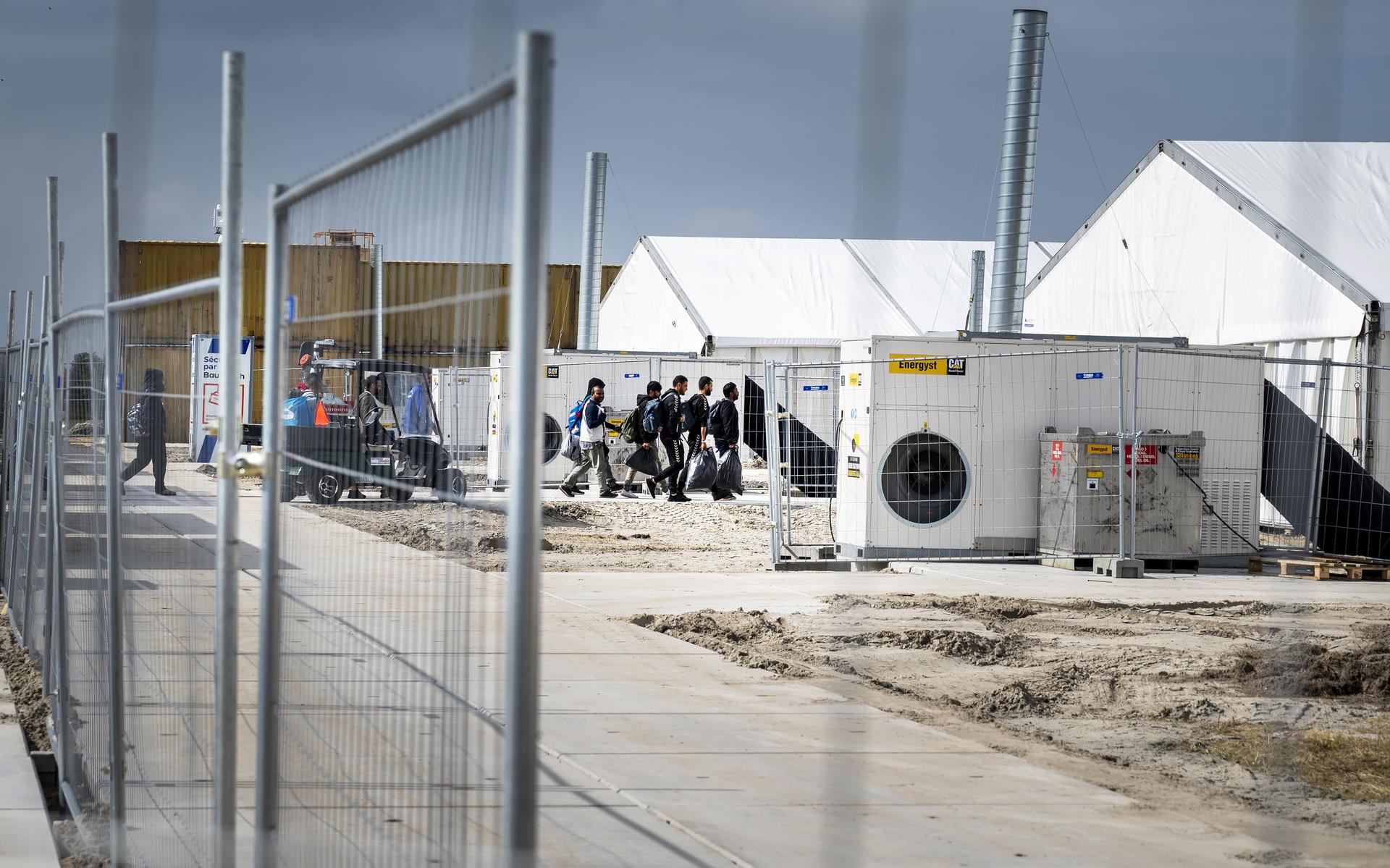 Asielopvang in Zoutkamp open: de 'fantastische' locatie die wél zomaar uit de grond gestampt kon wor