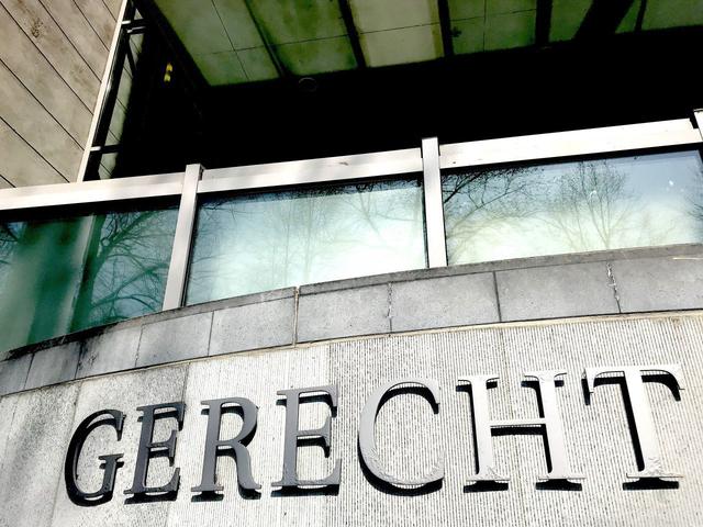 Man (36) gaat ex in Delfzijl te lijf met scooterhelm. ‘De hel brak los, ik dacht dat ik dood zou gaa