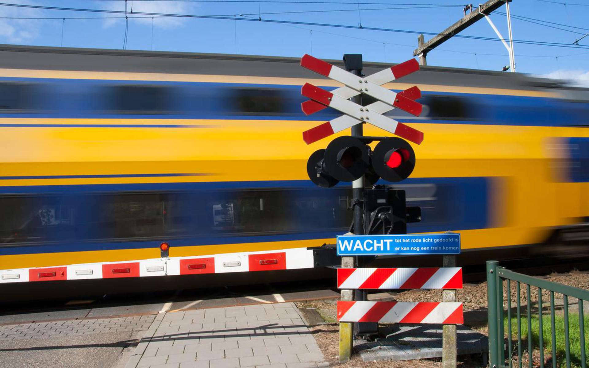 Een spoorverbinding tussen Hoogeveen en Emmen blijft verre toekomstmuziek.