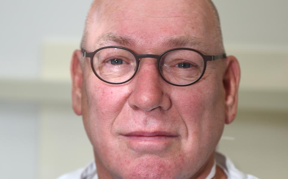 Paul Aaldering was 36 jaar tandarts in Sleen.