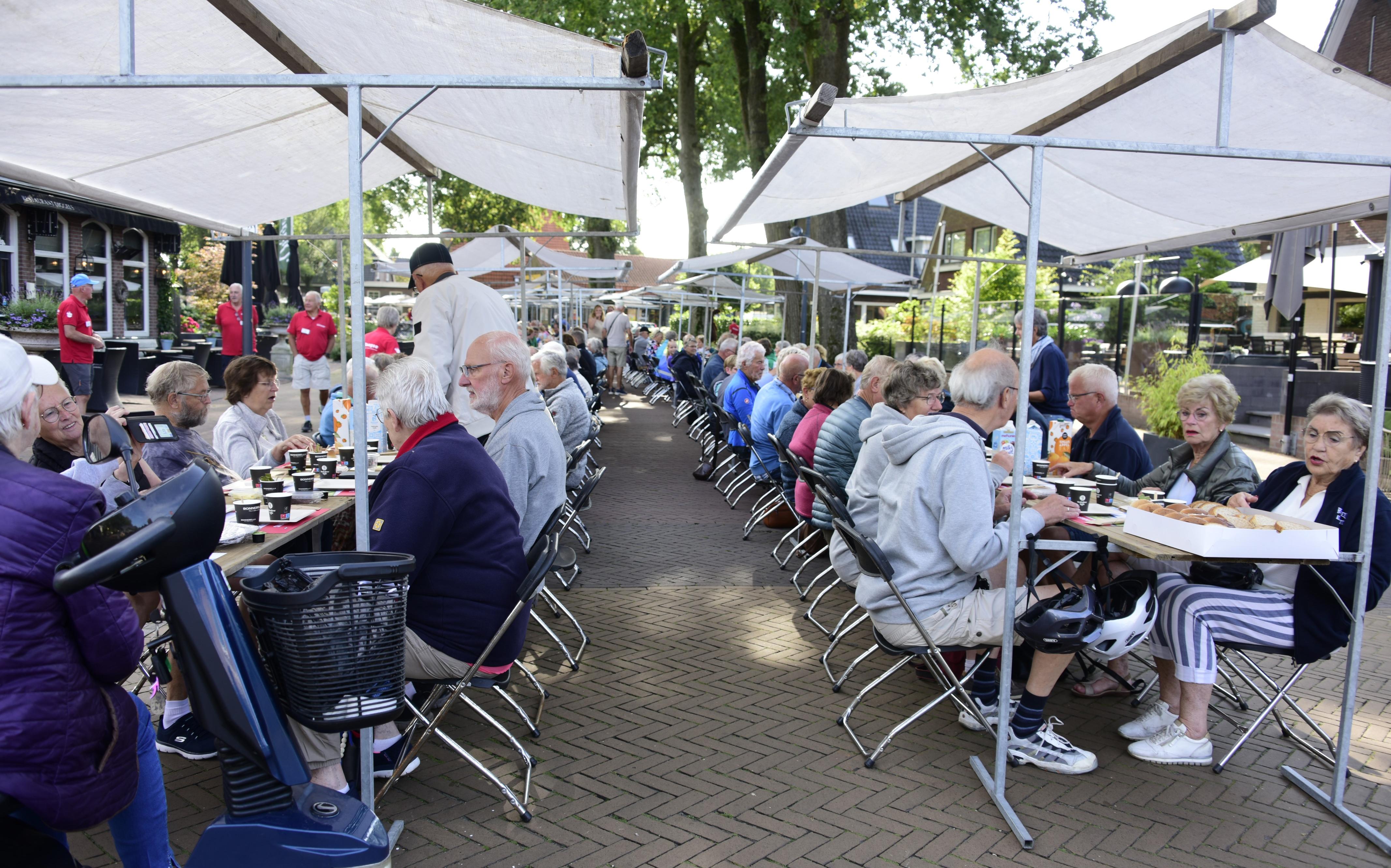 Het zit erop voor de organisatie van de Drentse Fiets4Daagse in Westerbork. Bertus Witteveen: 'Reden