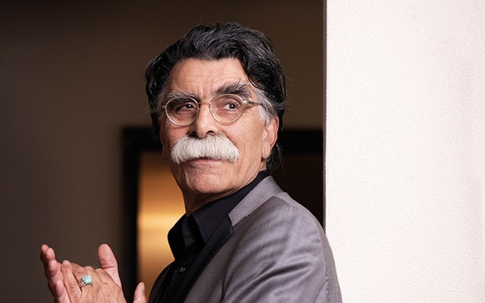 Schrijver Kader Abdolah vestigt zijn hoop op een nieuwe generatie. ‘Ik