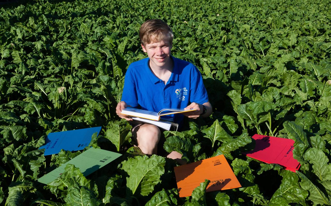 Richard Wols uit Ruinen is wiskunde expert. Richard Wols uit Ruinen is wiskunde expert.