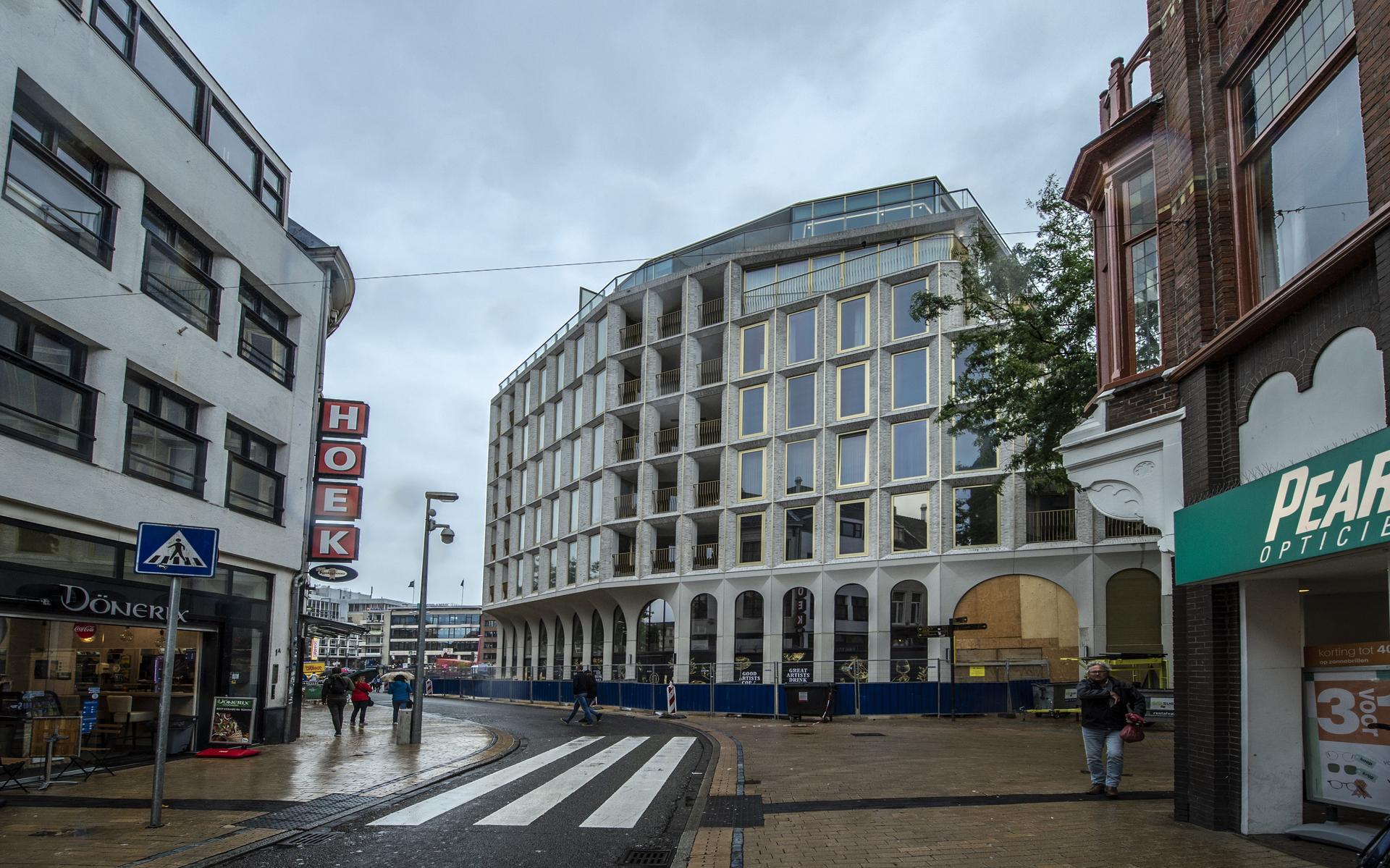 De opening van de foodmarkt in Merckt laat nog even op zich wachten.