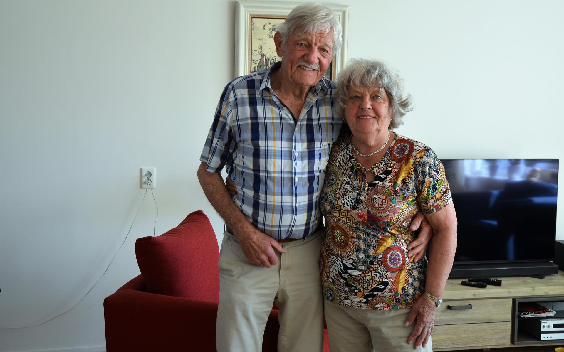 Gerard en Sinie van der Veen uit Stadskanaal zijn 65 jaar getrouwd.