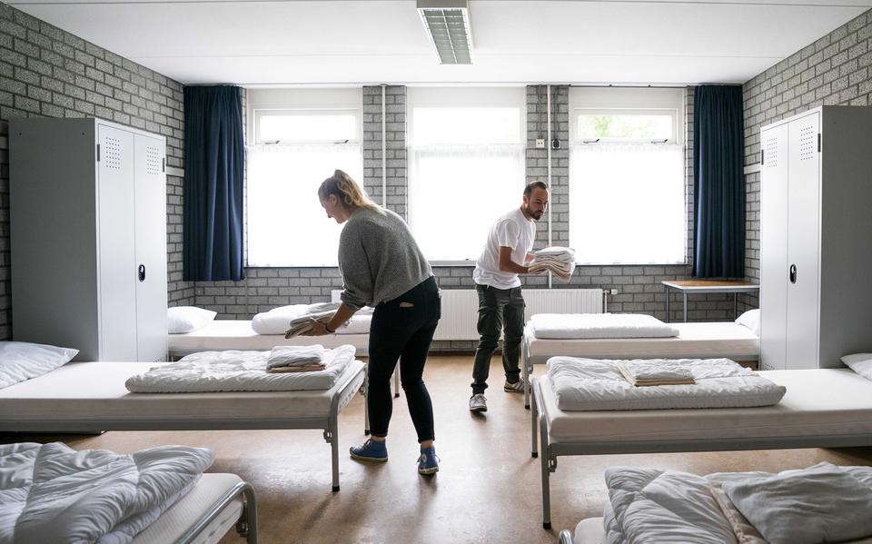 De Willem Lodewijk van Nassaukazerne wordt ingericht voor de noodopvang van Afghanen.