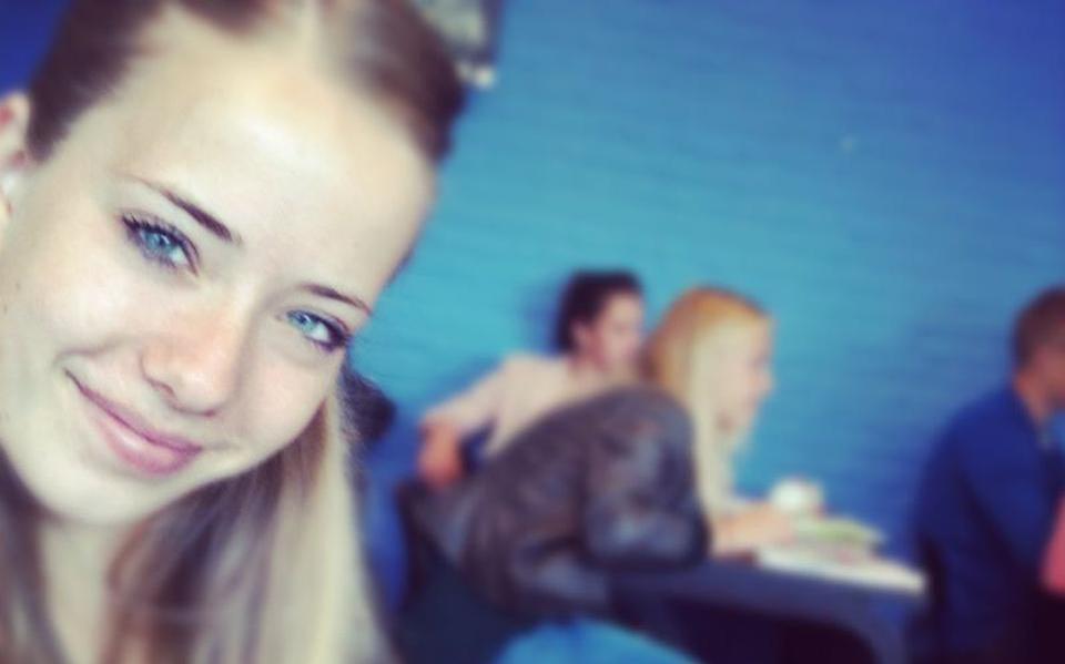 Annemieke werd op 17-jarige leeftijd door haar ex-vriend vermoord. 