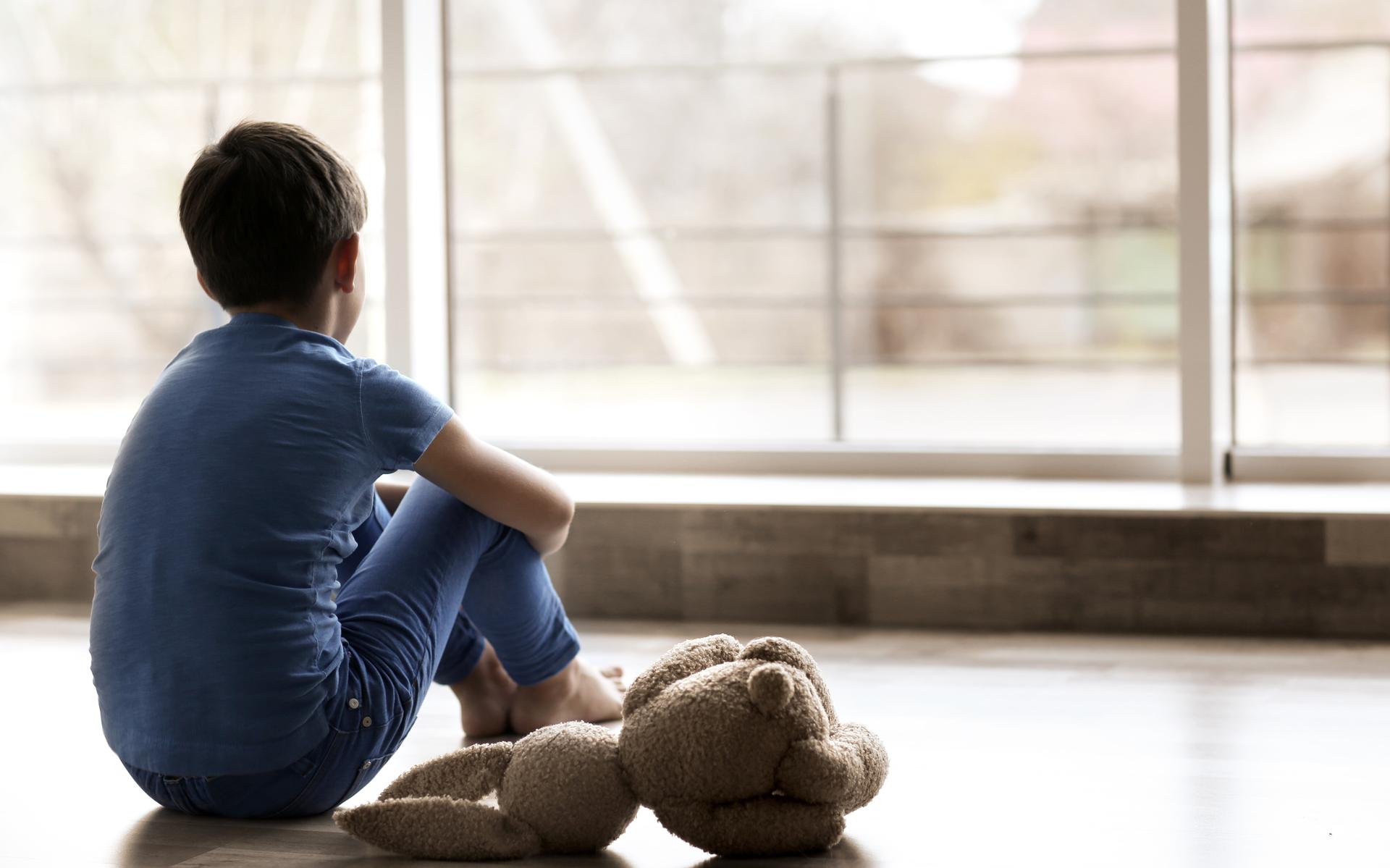 'Als we zo met kinderen omgaan, is een beetje onveilig thuis dan niet beter dan heel onveilig in een