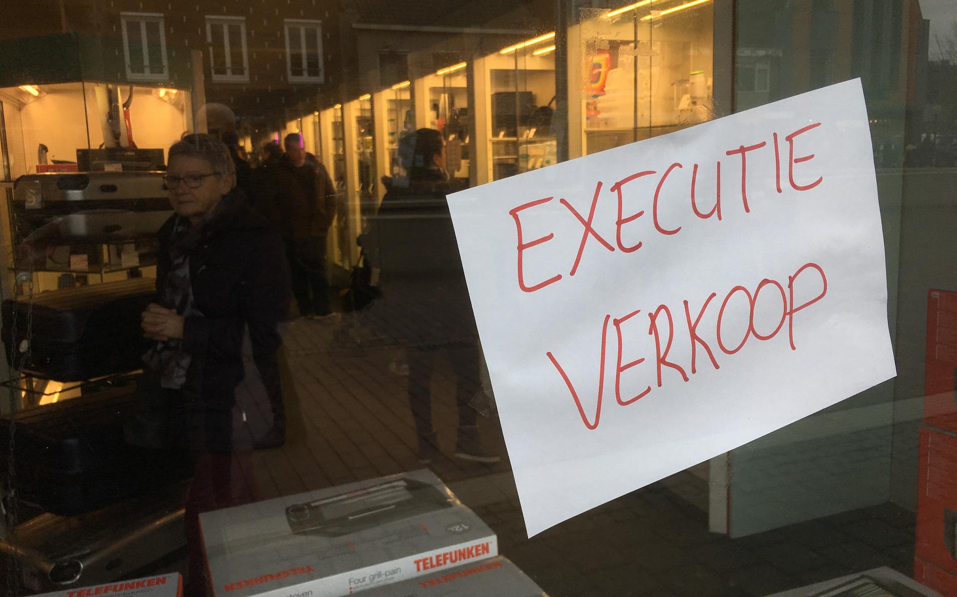Rodeo Broer vrijheid Topdrukte bij executieverkoop Kijkshop - Dagblad van het Noorden