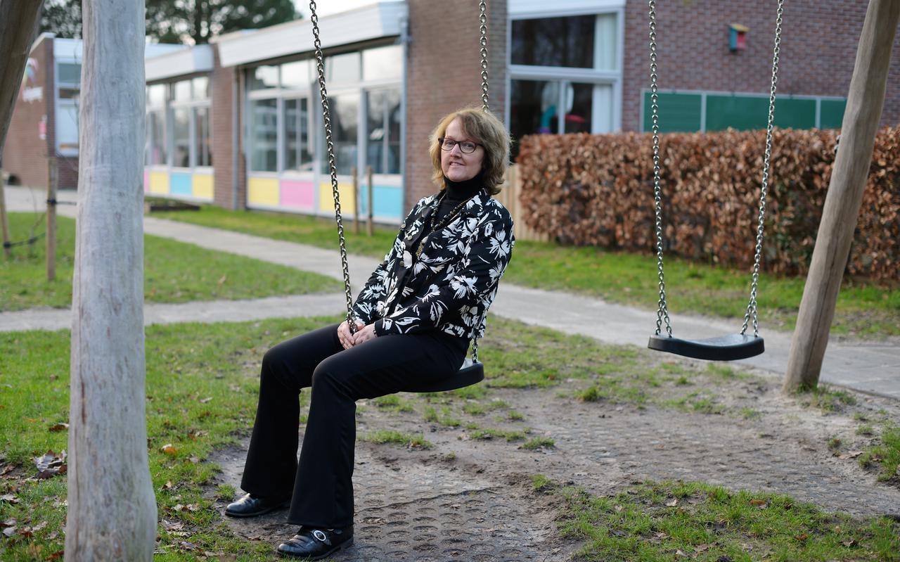 Hennie van der Laan van Stichting Mien Westerkwartier wil kinderen spelenderwijs het Westerkwartiers bijbrengen.