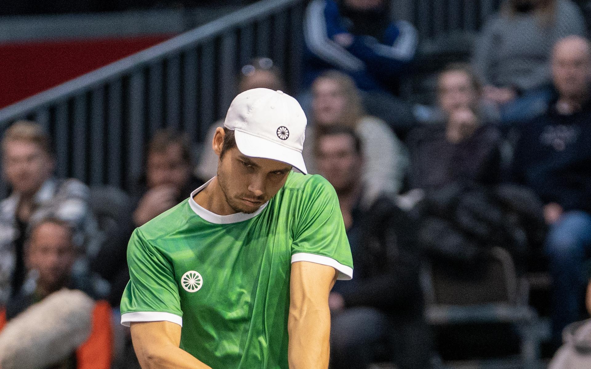 Tennisspieler Sidané Pontjodikromo im Haren-Finale, Niels Visker und Jarno Jans gewinnen Doppeltitel