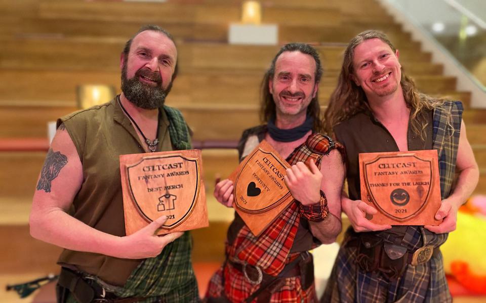 De Groninger folkband Rapalje heeft afgelopen zaterdag drie Fantasy Awards in de wacht gesleept. 