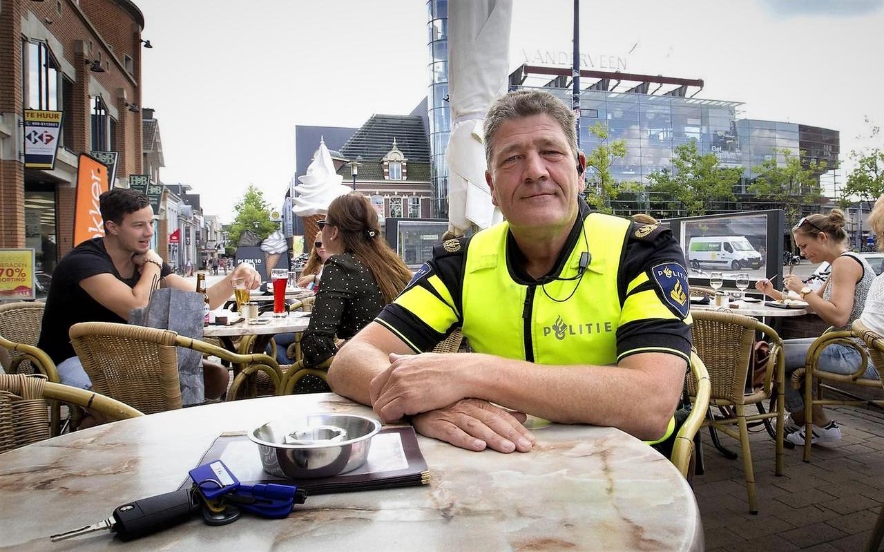Henk Thijs: 'Mijn werk zal voornamelijk bestaan uit het begeleiden van agenten in de wijken.'