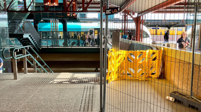Roltrap Hoofdstation Groningen nog weken buiten gebruik na vandalisme op koningsnacht