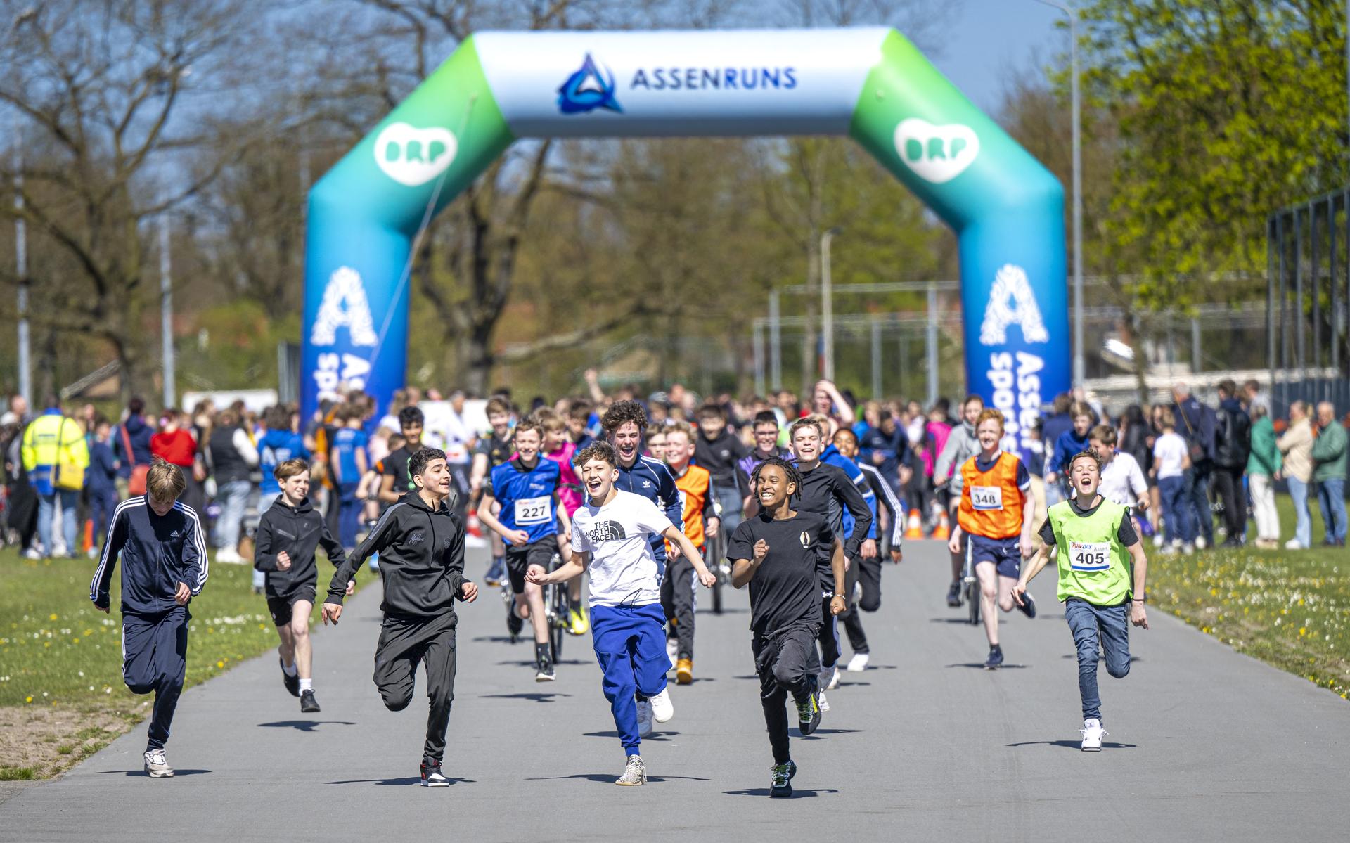 De eerste 200 brugklassers gaan woensdag om stipt 13:00 uur van start.