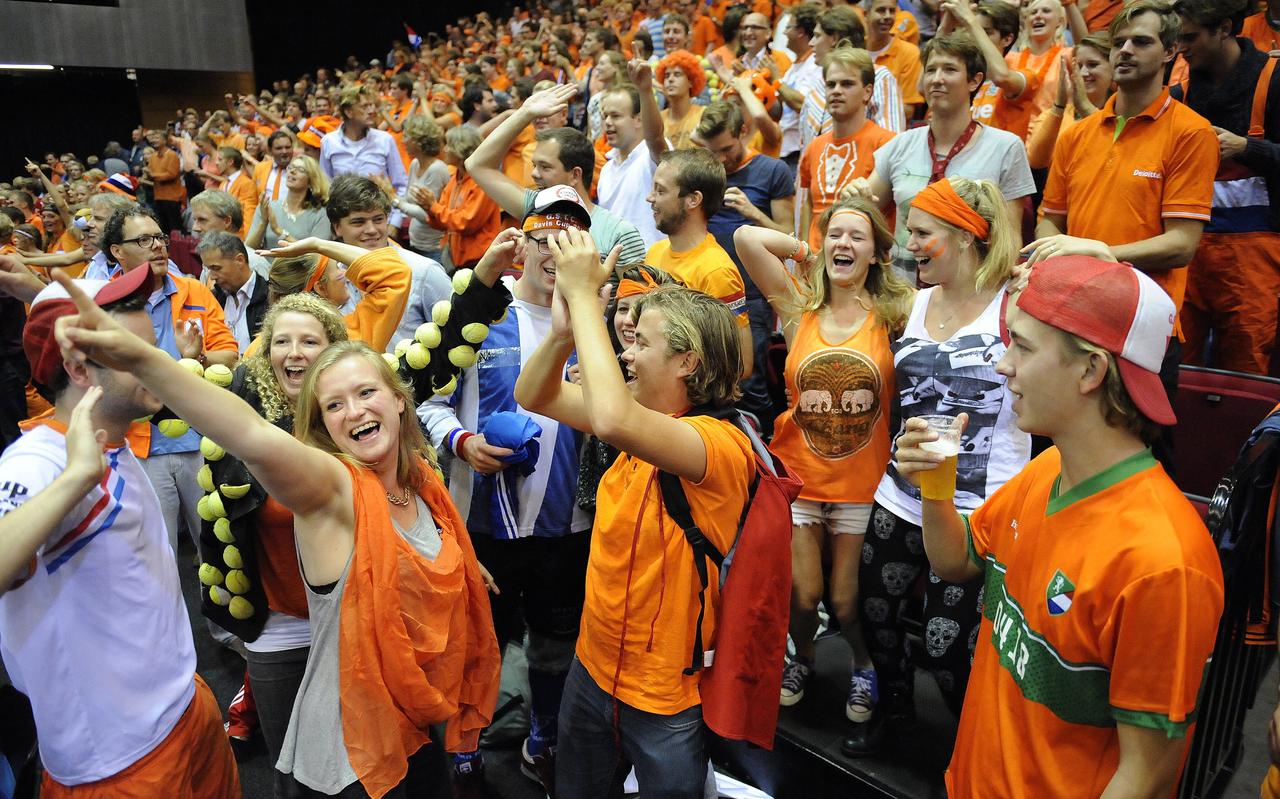In september 2013 speelde Nederland voor veel enthousiaste fans in Martiniplaza tegen Oostenrijk. In september 2013 speelde Nederland voor veel enthousiaste fans in Martiniplaza tegen Oostenrijk.