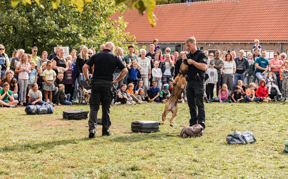 Demonstraties van politie op de Bajesdag in Veenhuizen.