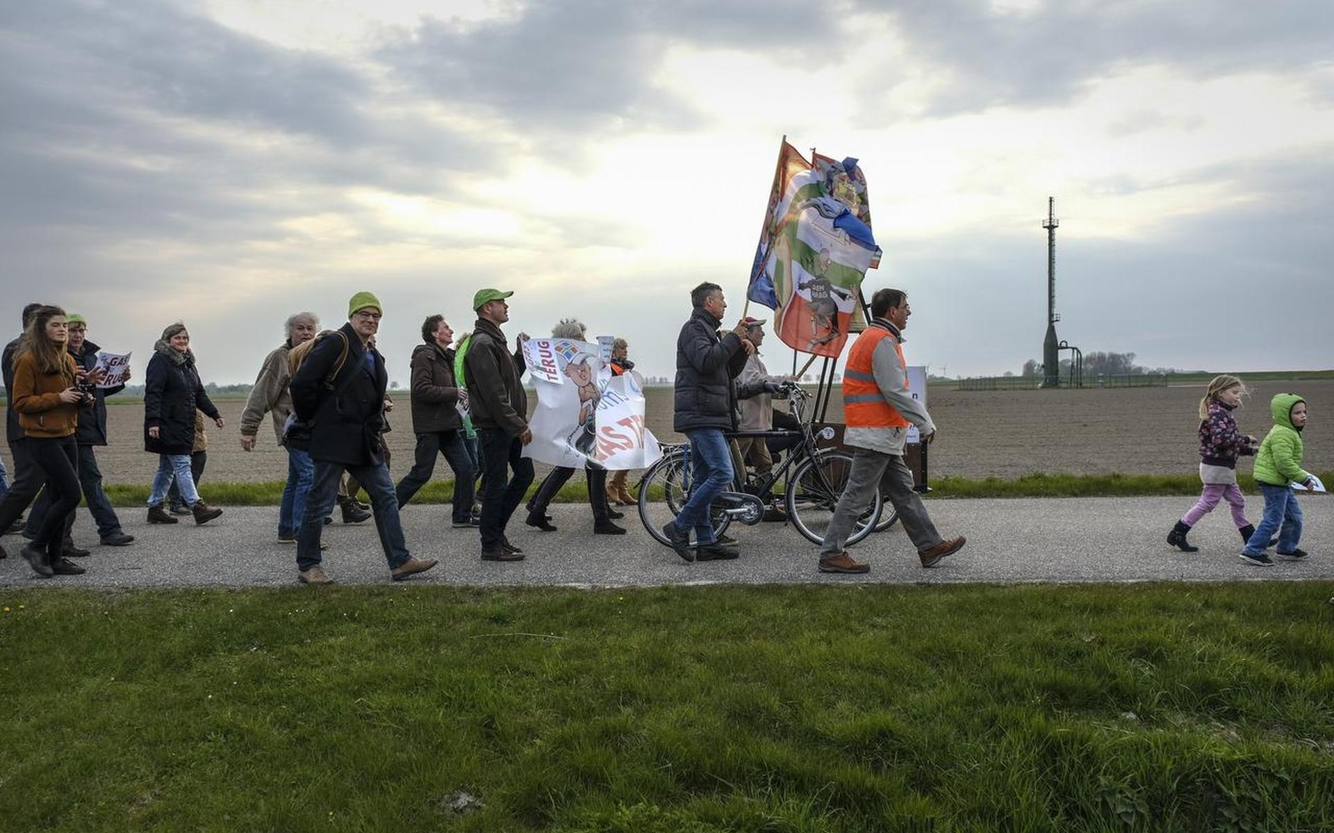 Protestmars tegen de gaswinning in Warffum in 2017.