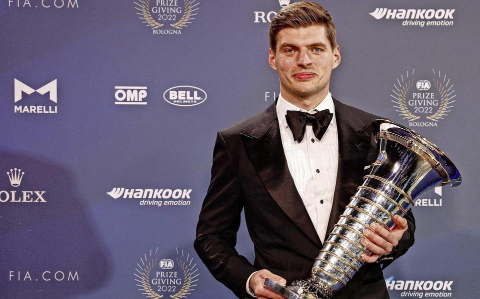 Verstappen is naast tweevoudig wereldkampioen Formule 1 nu ook tweevoudig Sportman van het Jaar.