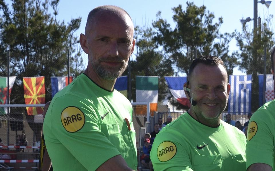 Douwe Pals, ex-voetbalscheidsrechter, vecht voor zijn leven in een ziekenhuis in Paraguay.