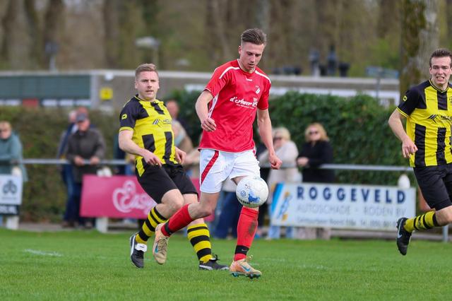 Maradona-actie bezorgt Annen de winst. ‘Veel mensen hebben moeite met mijn coaching’