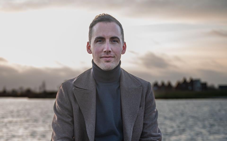Mischa Visser is de nieuwe assistent-trainer van FC Groningen.